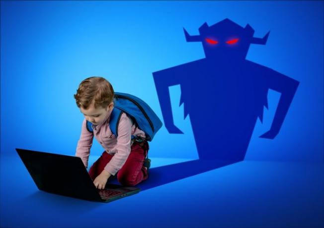 Internetbiztonság - Szülői fórum